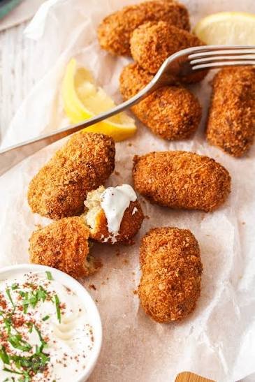Pork knuckle croquettes in horseradish sauce